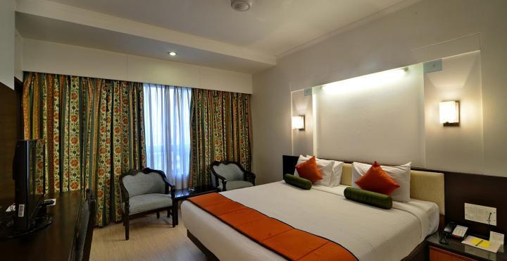The President Hotel Shivajinagar Pune Eksteriør billede