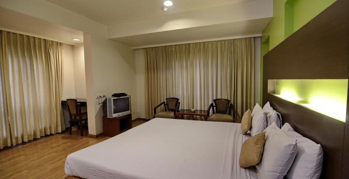 The President Hotel Shivajinagar Pune Eksteriør billede