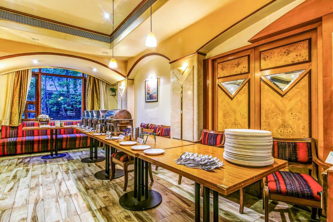 The President Hotel Shivajinagar Pune Eksteriør billede