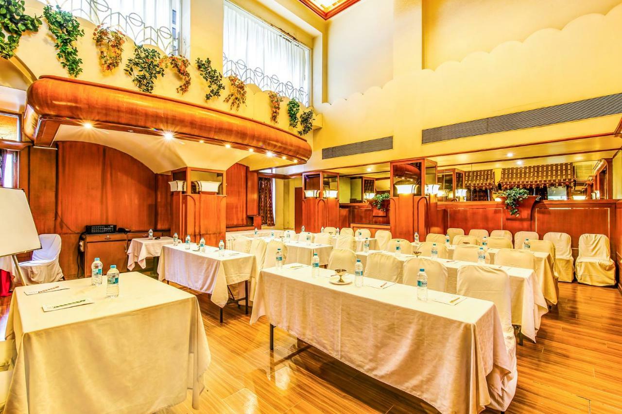 The President Hotel Shivajinagar Pune Eksteriør billede