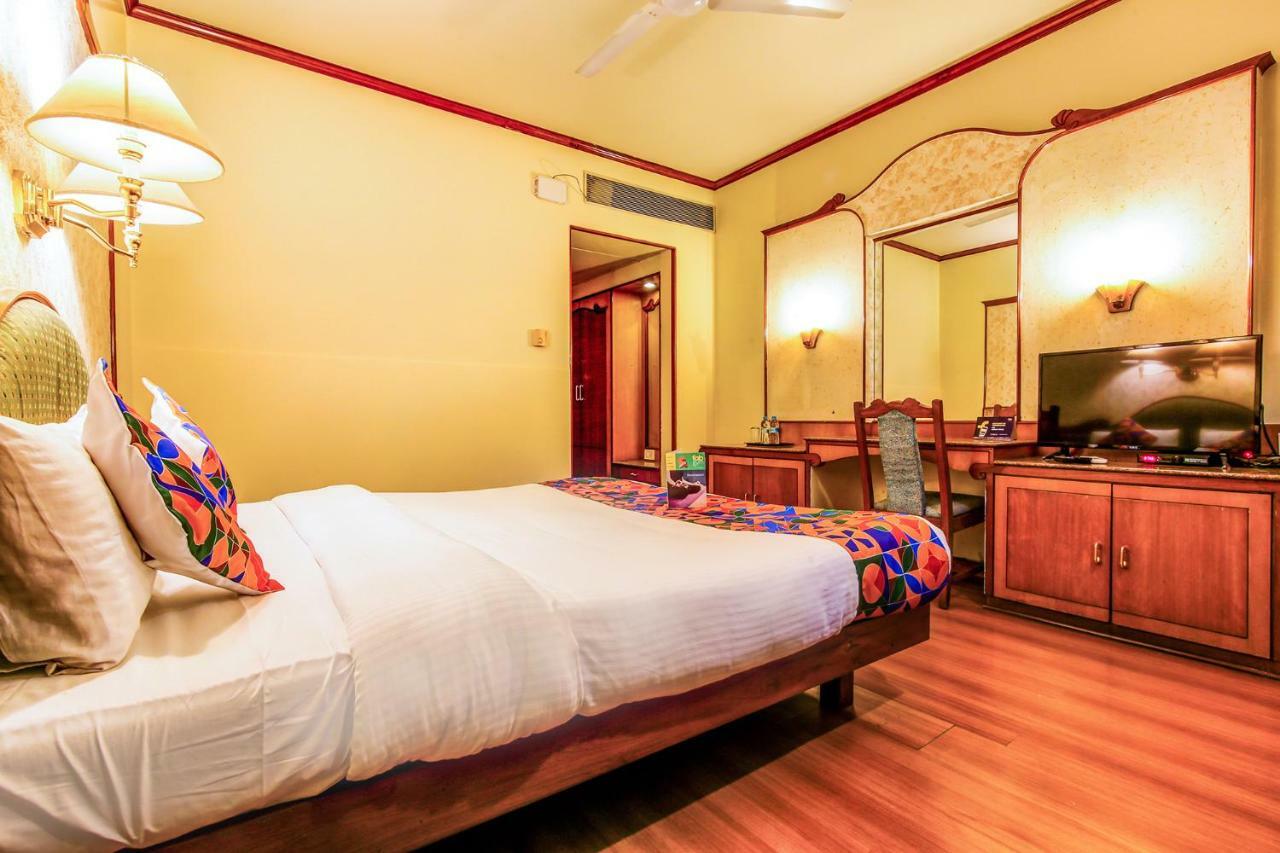 The President Hotel Shivajinagar Pune Eksteriør billede